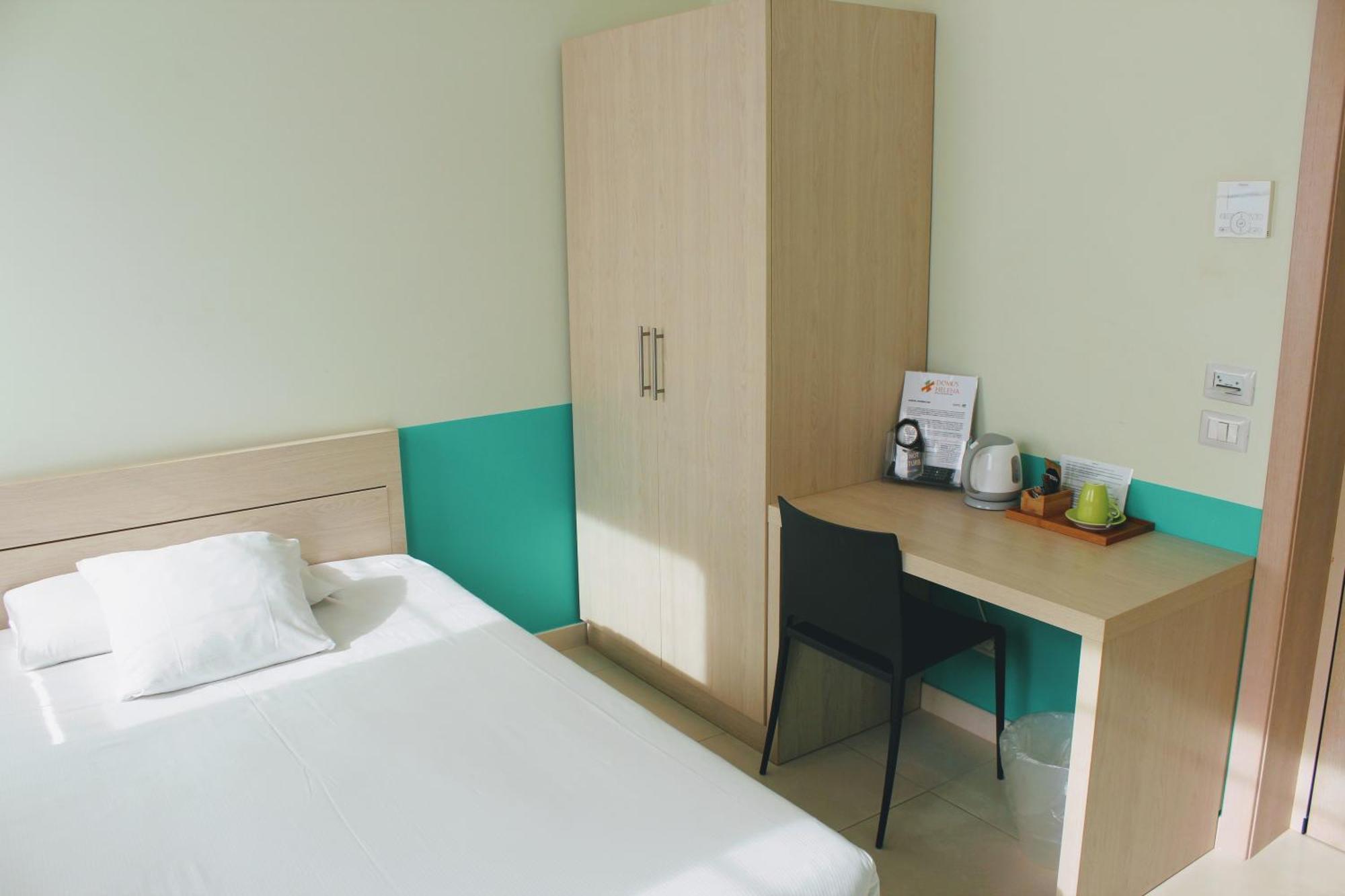 Domus Helena Affittacamere 3*